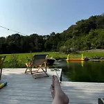 Maison Dans Les Bois Dom wakacyjny *